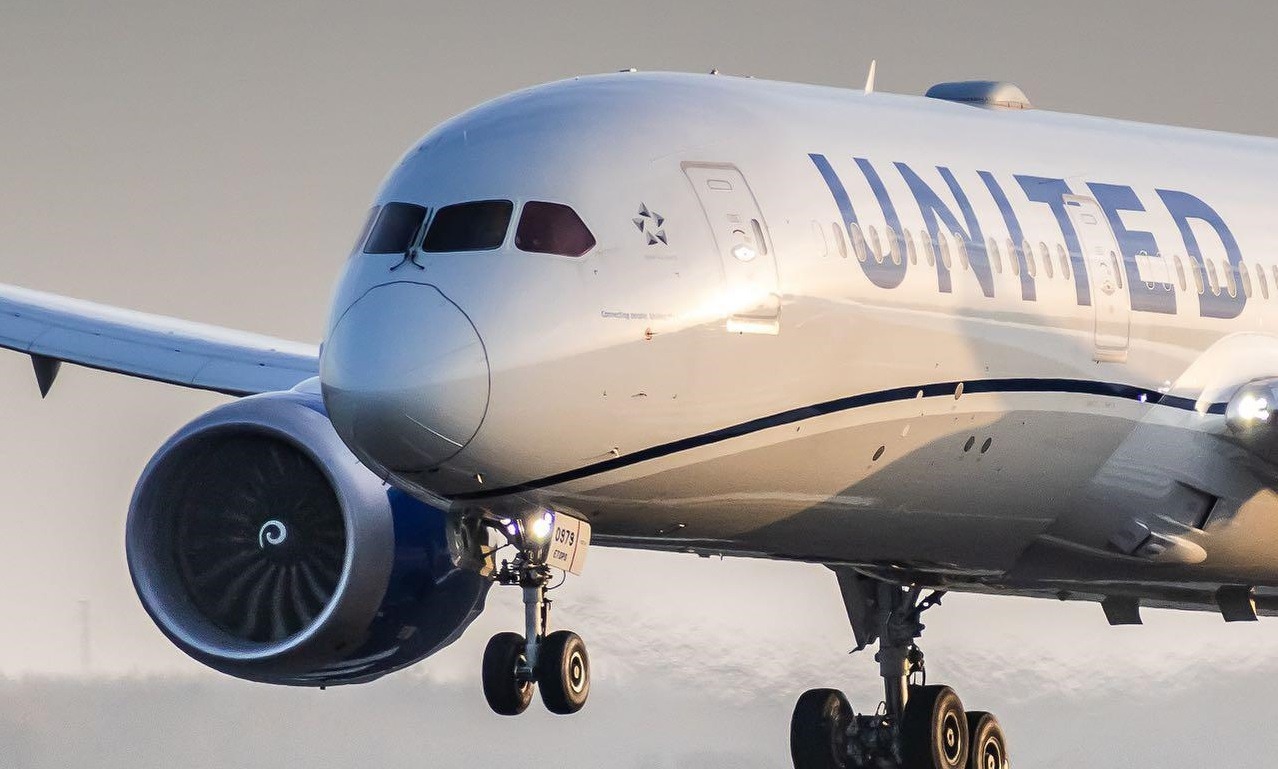 Errore di comunicazione a bordo di un Boeing 777: l’aereo si è quasi schiantato nell’oceano