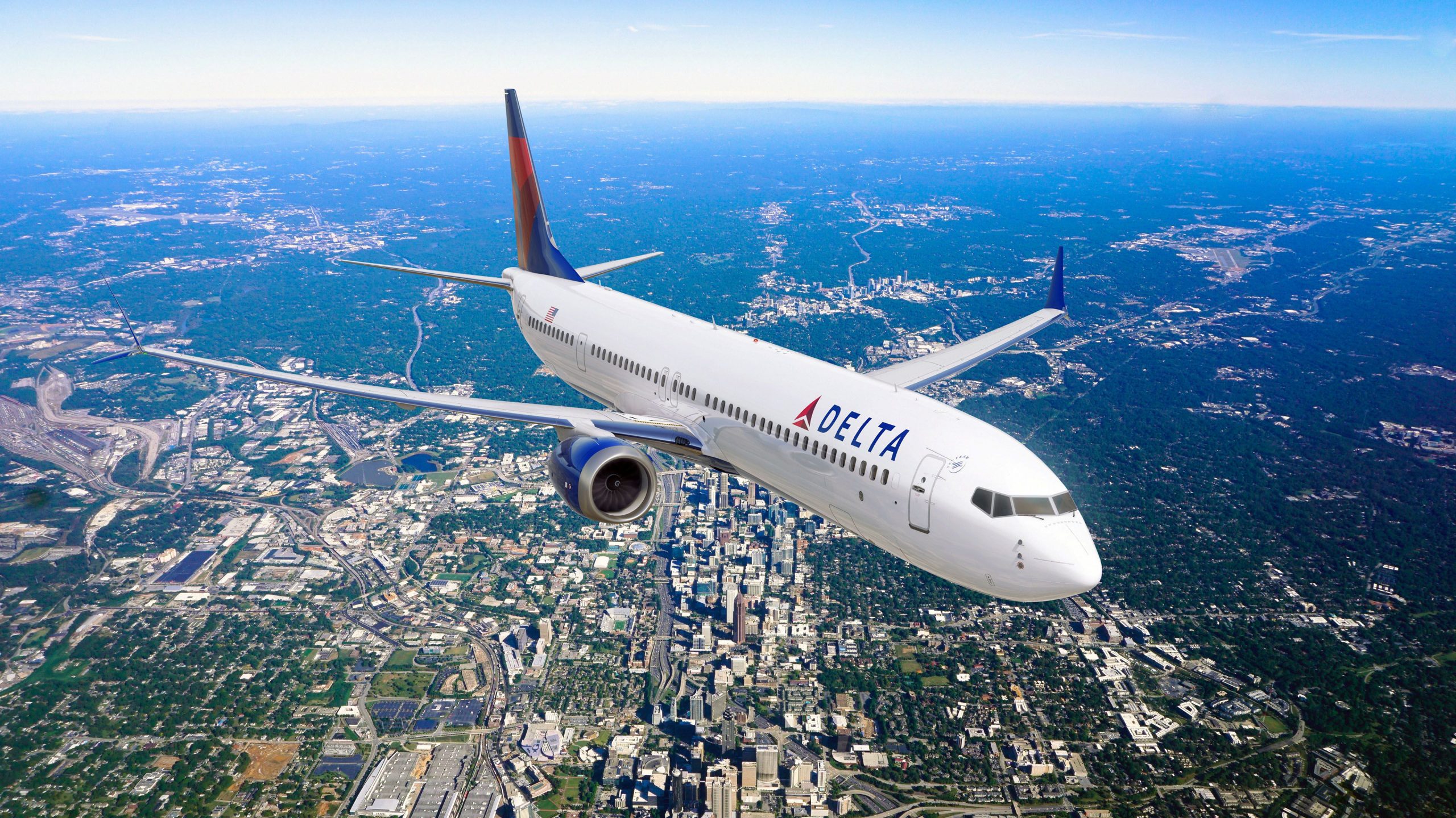 Grave incidente aereo: 11 persone ricoverate dopo una grave turbolenza sul volo da Milano ad Atlanta